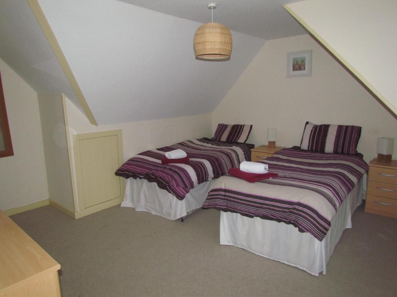 Altnaharra Hotel Lairg Exterior photo